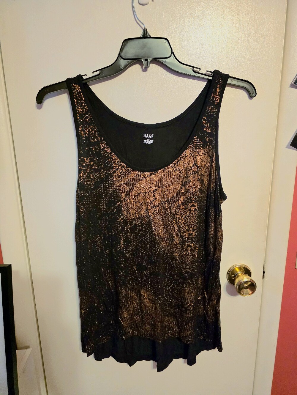 ANA Shimmer Tank Top Size Large